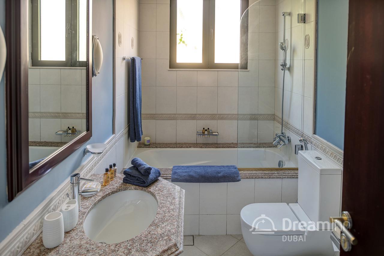 Dream Inn - Luxury Palm Beach Villa Dubai Buitenkant foto